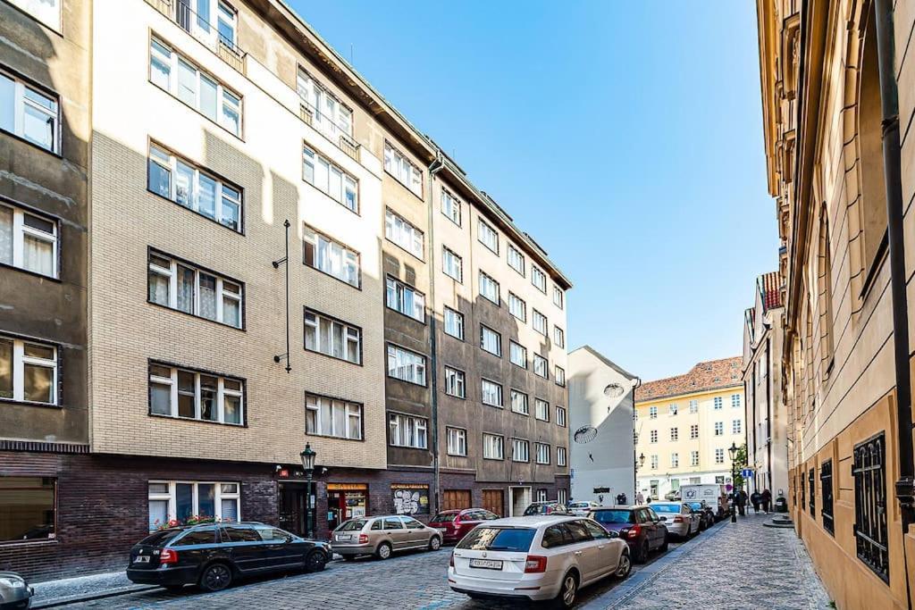 Cozy Old Town Stay - 1-Bedroom Apartment Prag Eksteriør billede